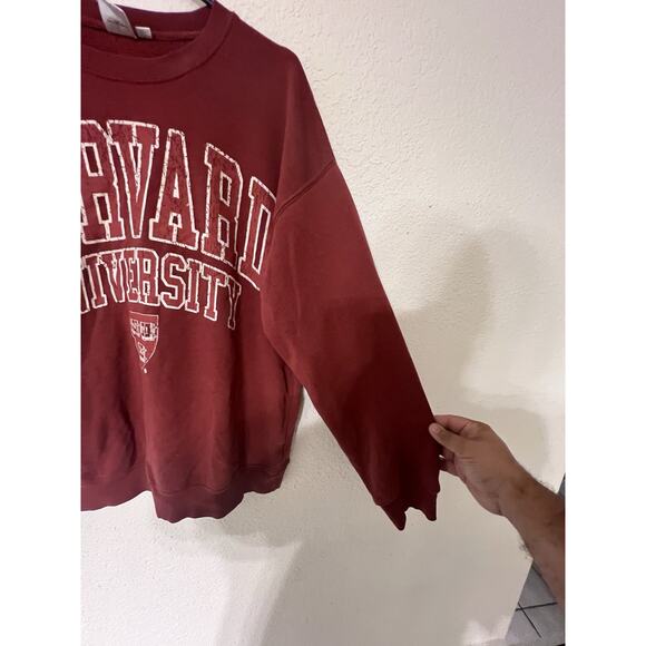 Harvard University Veritas Sweatshirt Size Large Red - Picture 3 of 8